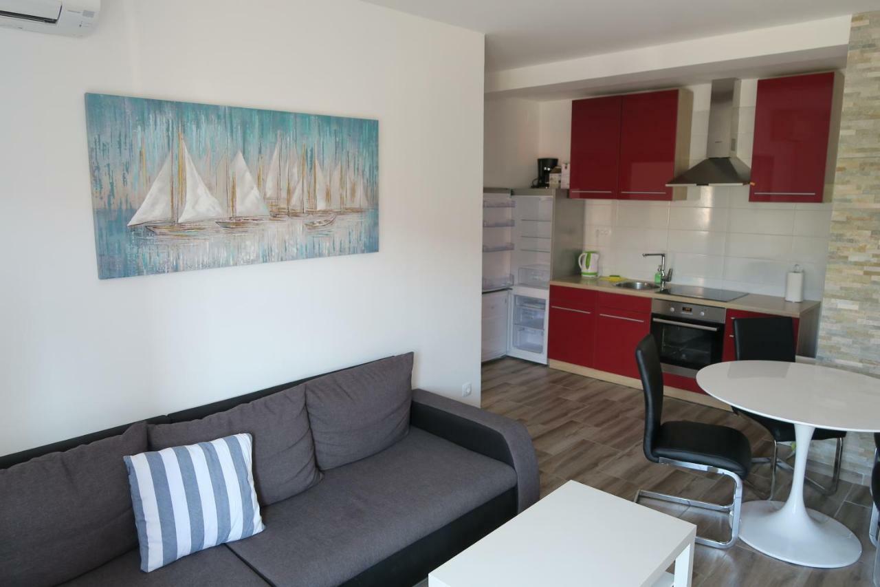 Family Apartment บัชกา ภายนอก รูปภาพ